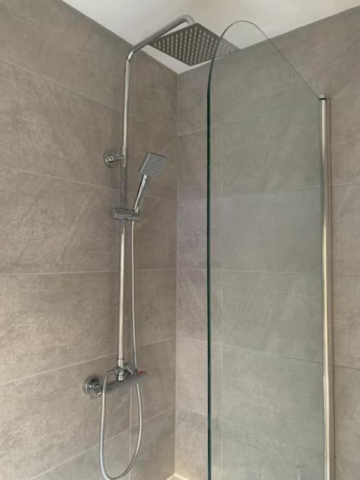 Renovated Miner'S Cottage - Family & Dog Friendly Abertillery Εξωτερικό φωτογραφία